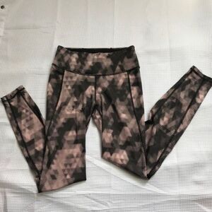 H&M Sports Leggings size S ……0207